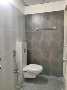 Common Bathroom Image of 650 Sq.ft 1 BHK Apartment / Flat for rent in Lodha Splendora, Thane West Thane for Rs. 21000