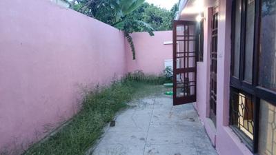 Balcony Image of 3200 Sq.ft 3 BHK Independent House for rent in Vrindavan Yojana Lucknow for Rs. 25000