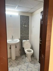 Image of 1350 Sq.ft 3 BHK Apartment / Flat for sale in Paramount Floraville, Sector 137, Noida for Rs. 16800000