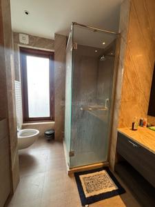 Bathroom Image of 800 Sq.ft 1 RK Apartment / Flat for rent in Sector 23A Gurgaon for Rs. 25000