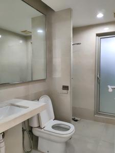 Common Bathroom Image of 900 Sq.ft 2 BHK Apartment / Flat for sale in Kasarvadavali Thane for Rs. 7500000