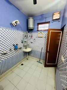 Bathroom Image of 4356 Sq.ft 7 BHK Independent House for sale in Lower Shiv Nagar Jammu for Rs. 15000000