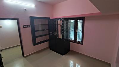 Bedroom Image of 2000 Sq.ft 2.5 BHK Independent House for rent in Kumbakonam Thanjavur for Rs. 8500