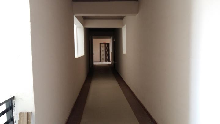 Sigra Main Image 1