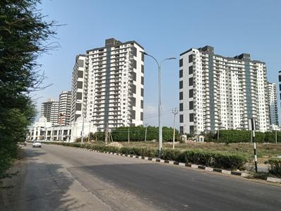 Image of 1800 Sq.ft 3 BHK Apartment / Flat for sale in Omaxe The Lake, New Chandigarh, Chandigarh for Rs. 16000000
