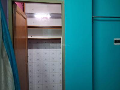 Bathroom Image of 750 Sq.ft 2 BHK Builder Floor for rent in Keshtopur Kolkata for Rs. 13000