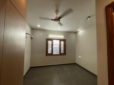 Bedroom Image of 1200 Sq.ft 2 BHK Apartment / Flat for rent in Sector 144 Noida for Rs. 27000