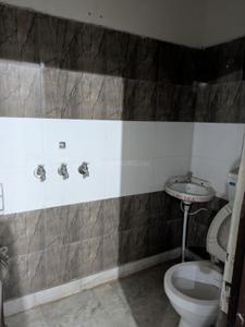 Bathroom Image of 200 Sq.ft 1 RK Builder Floor for rent in Sector 9 Ambala for Rs. 12000
