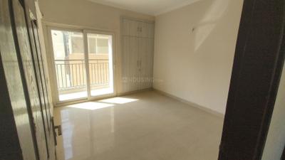 Bedroom Image of 1425 Sq.ft 3 BHK Apartment / Flat for sale in Paramount Floraville, Sector 137 Noida for Rs. 17000000