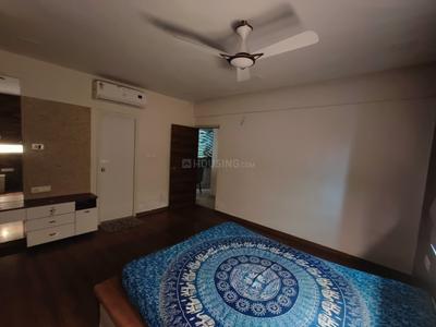 Bedroom Image of 2000 Sq.ft 3 BHK Apartment / Flat for rent in Sangath Terraces, Sargasan Gandhinagar for Rs. 40000