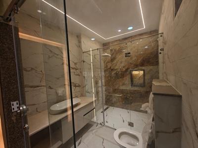 Bathroom Image of 1746 Sq.ft 4 BHK Independent House for sale in Emaar Gomti Greens, Gomti Nagar Lucknow for Rs. 39000000