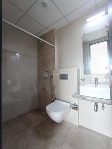 Bathroom Image of 585 Sq.ft 1 BHK Apartment / Flat for sale in Kolte Patil Vaayu, Dahisar West Mumbai for Rs. 12900000