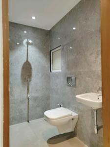 Common Bathroom Image of 915 Sq.ft 2 BHK Apartment / Flat for sale in Alpinepeak Seasons, Naigaon East Naigaon for Rs. 6199000