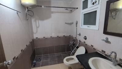 Image of 1250 Sq.ft 3 BHK Apartment / Flat for rent in Purva Venezia, Vignana Kendra, Bengaluru for Rs. 45000