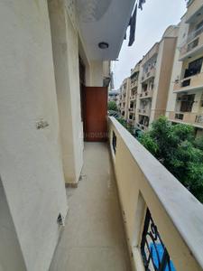 Balcony Image of 1500 Sq.ft 3 BHK Apartment / Flat for rent in Parsvnath Prestige, Sector 93A Noida for Rs. 32500