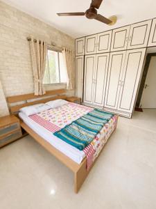 Bedroom Image of 820 Sq.ft 2 BHK Apartment / Flat for sale in Bandra West Mumbai for Rs. 50000000