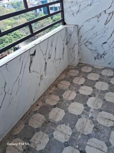 Balcony Image of 950 Sq.ft 2 BHK Builder Floor for rent in Indirapuram Ghaziabad for Rs. 24000