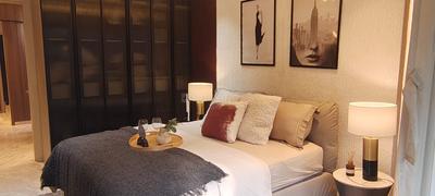 Bedroom Image of 1750 Sq.ft 4 BHK Apartment / Flat for sale in Vile Parle West Mumbai for Rs. 73000000