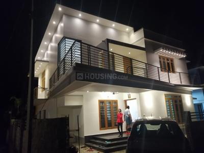Image of 1950 Sq.ft 4 BHK Independent House for sale in Pukkattupady, Kochi for Rs. 13000000