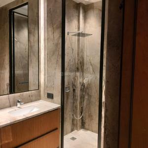 Bathroom Image of 3000 Sq.ft 4 BHK Builder Floor for sale in Vasant Vihar New Delhi for Rs. 155000000