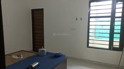 Bedroom Image of 1200 Sq.ft 2 BHK Builder Floor for rent in Kharar Mohali for Rs. 14500