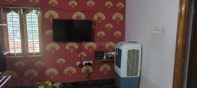 Bedroom Image of 1250 Sq.ft 2 BHK Independent House for rent in Mangalam Tirupathi for Rs. 14000