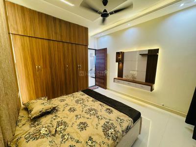 Bedroom Image of 1350 Sq.ft 3 BHK Apartment / Flat for sale in Kharar Mohali for Rs. 5690000