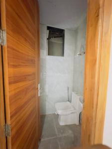 Image of 2100 Sq.ft 4 BHK Builder Floor for sale in Sector 104, Noida for Rs. 13500000