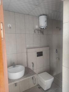 Bathroom Image of 2800 Sq.ft 4 BHK Builder Floor for sale in SS Linden Residential Floors, Sector 84 Gurgaon for Rs. 31000000