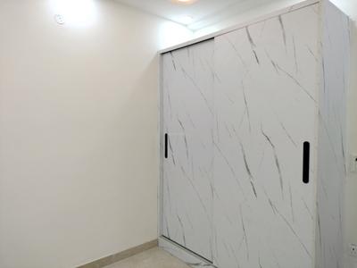 Bedroom Image of 1115 Sq.ft 4 BHK Builder Floor for sale in Raju Parak Extension New Delhi for Rs. 11100000