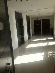 Hall Image of 1000 Sq.ft 2 BHK Apartment / Flat for sale in Lodha Luxuria, Thane West Thane for Rs. 17000000