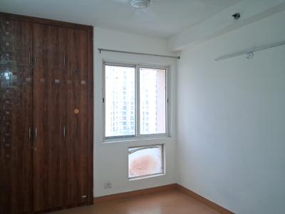 Bedroom Image of 950 Sq.ft 2 BHK Apartment / Flat for sale in Jaypee Kosmos, Sector 134 Noida for Rs. 7200000