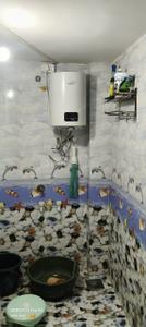 Bathroom Image of 800 Sq.ft 2 BHK Independent House for rent in Ankleshwar GIDC Ankleshwar for Rs. 10000