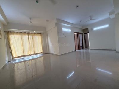 Living Room Image of 2130 Sq.ft 4 BHK Apartment / Flat for rent in Amrapali Verona Heights, Noida Extension Greater Noida for Rs. 35000