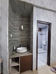 Bathroom Image of 1500 Sq.ft 3 BHK Apartment / Flat for sale in Govind Nagar Railway Colony Kanpur for Rs. 6500000