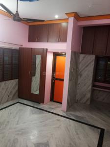 Bedroom Image of 1300 Sq.ft 3 BHK Independent House for rent in Madhanandapuram Chennai for Rs. 30000