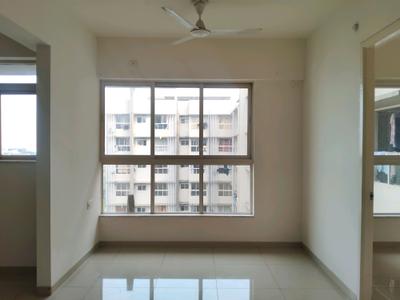 Living Room Image of 560 Sq.ft 1 BHK Apartment / Flat for rent in Mahindra Happinest Kalyan Project A, Bhiwandi Thane for Rs. 13400