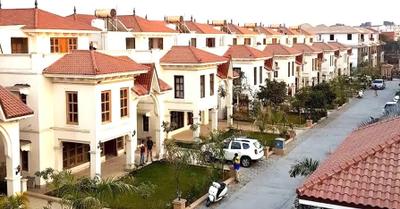 Image of 5851 Sq.ft 4 BHK Villa for sale in Vrundavan Bunglows 7, Thaltej, Ahmedabad for Rs. 120000000