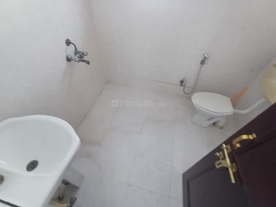 Image of 1600 Sq.ft 3 BHK Apartment / Flat for rent in Hazratganj, Lucknow for Rs. 28000