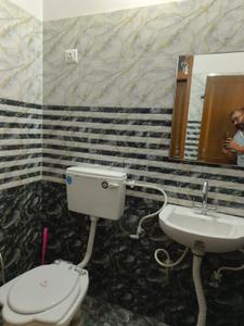Image of 1600 Sq.ft 2 BHK Apartment / Flat for rent in Gomti Nagar, Lucknow for Rs. 26000