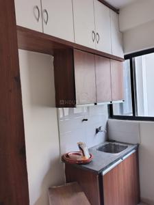 Kitchen Image of 914 Sq.ft 2 BHK Apartment / Flat for rent in Laabham Residency, Pipliyahana Indore for Rs. 22000