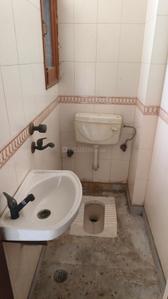 Image of 2000 Sq.ft 3 BHK Apartment / Flat for rent in Sector 18 Dwarka, New Delhi for Rs. 55000