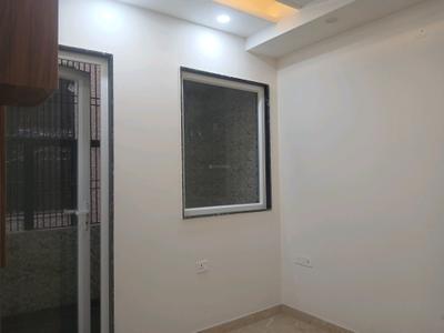 Bedroom Image of 756 Sq.ft 2 BHK Builder Floor for rent in Paschim Vihar New Delhi for Rs. 35000