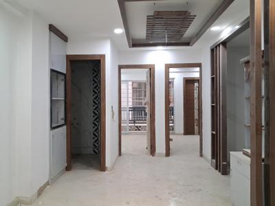 Living Room Image of 1850 Sq.ft 4 BHK Apartment / Flat for sale in Shree Maruti Dham, Sector 49 Noida for Rs. 9900000