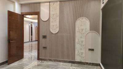 Bedroom Image of 2300 Sq.ft 4 BHK Builder Floor for sale in Kaushambi Ghaziabad for Rs. 34500000