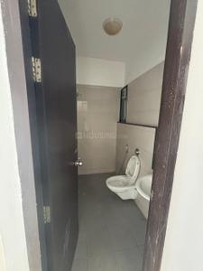 Bathroom Image of 1592 Sq.ft 3 BHK Apartment / Flat for sale in Amanora Future Towers, Hadapsar Pune for Rs. 21000000