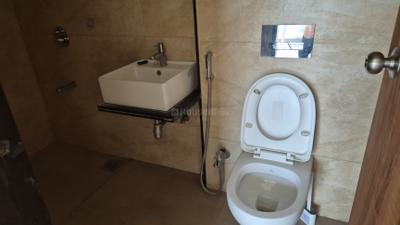 Image of 1126 Sq.ft 2 BHK Apartment / Flat for rent in Guruvista Phase II, Kharadi, Pune for Rs. 30000