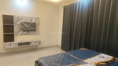 Bedroom Image of 2400 Sq.ft 3 BHK Builder Floor for rent in Sector 17 Gurgaon for Rs. 65000