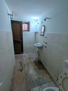 Bathroom Image of 1500 Sq.ft 2 BHK Independent House for rent in Bariatu Ranchi for Rs. 10000