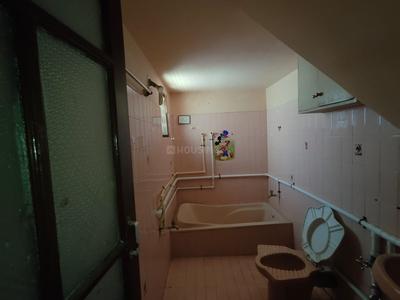 Bathroom Image of 4050 Sq.ft 3 BHK Independent House for sale in Thaltej Ahmedabad for Rs. 43000000